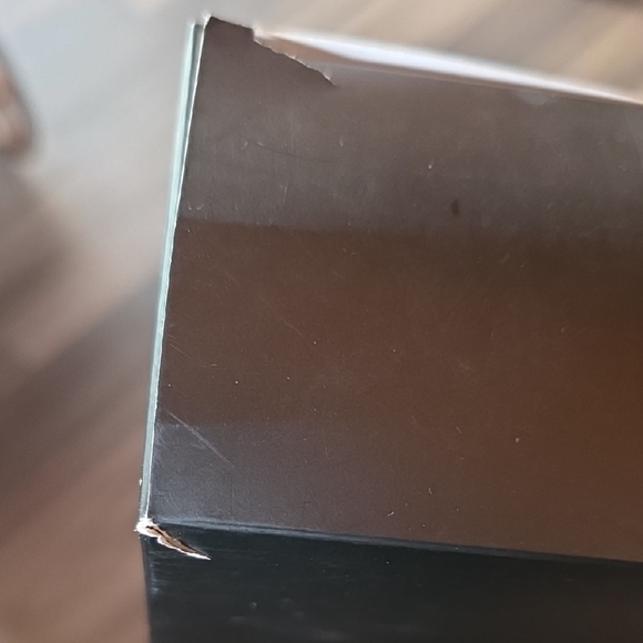 CHANEL Classic Black Gift Box - Picture 2 of 3